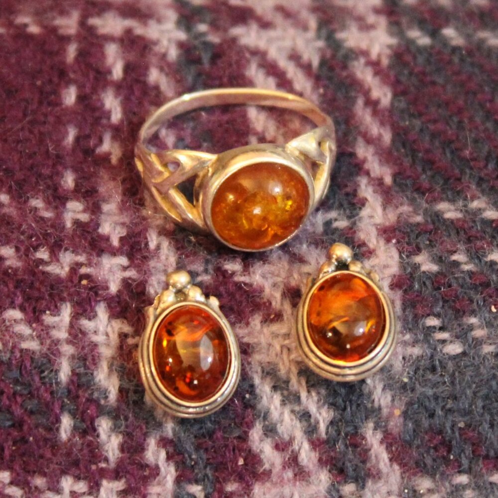 *925* Sterling Silver Amber Pierced Earrings and Ring Set
